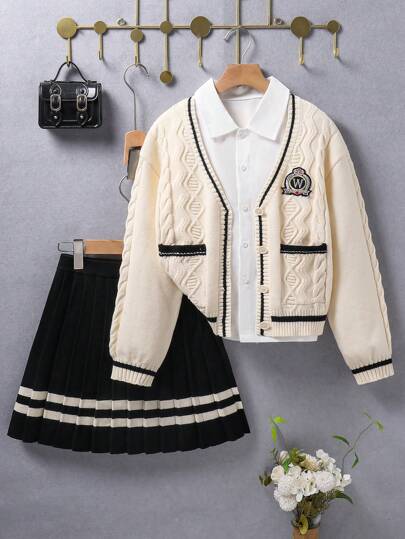 SHEIN Explorewe Tween Girl 秋冬学院风 JK 套装 - 毛衣开衫 + 公主百褶裙，时尚毛衣裙，适合上学或户外运动
