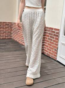 Jouncy 女式休闲迷你花朵条纹荷叶边下摆裤 - 白色 - 查看 6