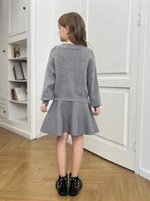 SHEIN Tween Girl 休闲串珠宽松高领毛衣和优雅荷叶边下摆中裙套装，花卉灰色 - 深灰色 - 查看 8
