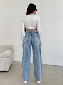 EURMUSE Women Casual Loose Low-Waisted Straight Leg Pockets Jeans - Medium Wash - View 2