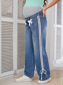 SHEIN Umstandsmode Jeans mit Farbblock Design, Schleifen-Dekor und geradem Bein