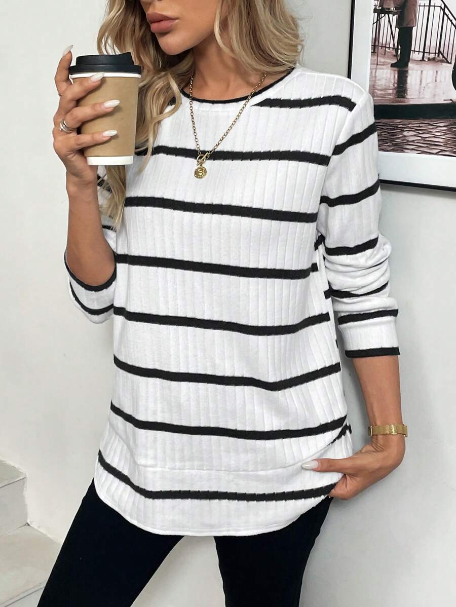 Elyressa 女士休闲抓绒条纹下摆拼接圆领长袖卫衣，长袖上衣，毕业季、教师节、返校季套头衫 - 黑與白 - 查看 1