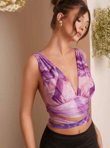 L'Amorae Winter Women Clothes, Women Elegant Purple Floral Print V-Neck Cropped Fitted Fashion Tank Top With Tie-Up Back. For Date Night, Concerts, Performances, Wedding, Parties, Clubs - Multicolor - View 1