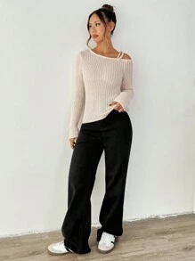Chiquease 1 chiếc áo len dài tay dáng suông, thắt nơ, vai lệch, thích hợp mặc mùa thu đông. - Màu be - Xem 4