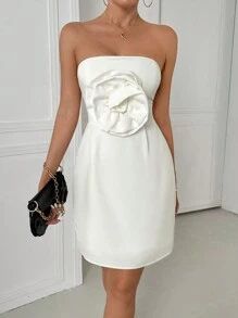 Chiquease Vestido mini casual sencillo con decoración de flor 3D para mujeres