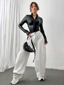 Flirla 女士 PU 皮革半拉链领黑色长袖紧身衣，秋季休闲简约纯色风格 - 黑色 - 查看 6