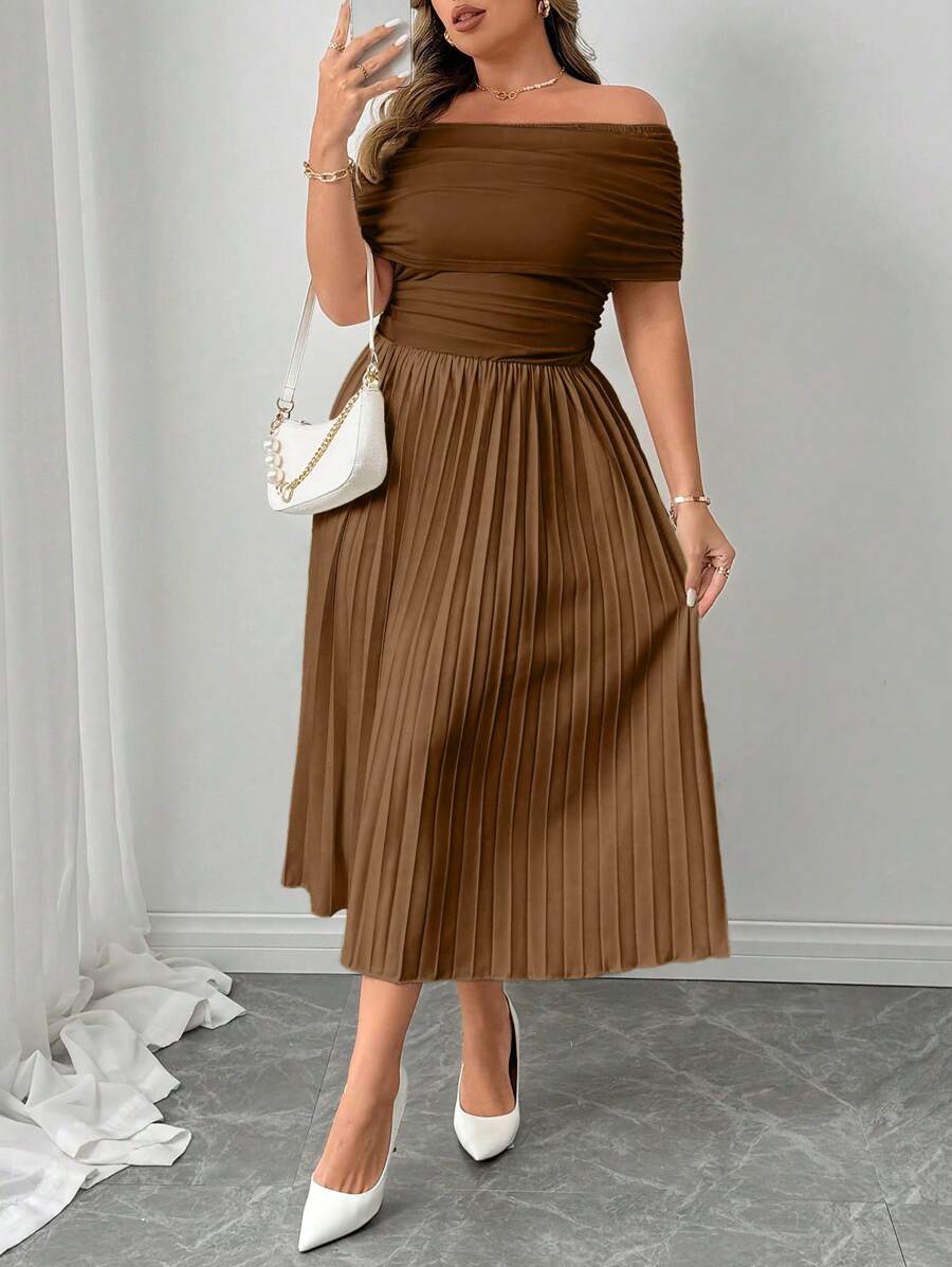 SHEIN Unity 大码女式露肩短袖褶皱下摆优雅连衣裙长款女装 - 咖啡棕 - 查看 1