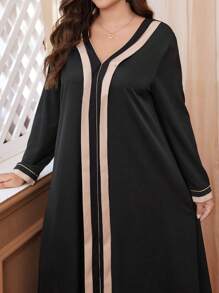 Al Najma Plus Size V-Neck Patchwork Long Dress, Loose Casual Modest Long Sleeve Dress For Autumn/Winter
