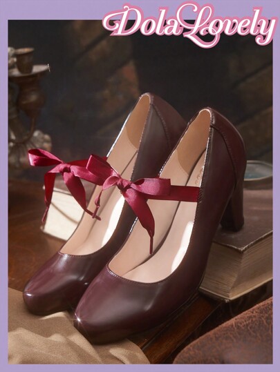 Dola Lovely أحذية كعب عالي أنيقة وعصرية بتصميم الفيونكة ذات طابع الحقبة الماضية، مناسبة لفصلي الخريف والشتاء لأجواء عيد الميلاد ورأس السنةرمضان