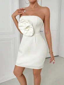 Chiquease Vestido mini casual sencillo con decoración de flor 3D para mujeres