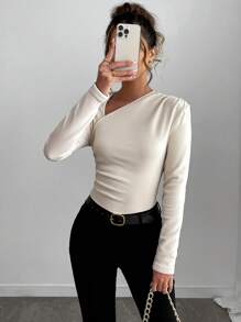 Chiquease Sudadera de felpa con escote, hombros y cintura asimétricos y fruncidos - Albaricoque - Ver 5