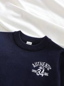 SHEIN Ensemble de pull tout-aller/manteau matelassé avec lettre brodée mignonne, adapté pour les jeunes garçons, style académique, confortable, doux, élégant, design unique - Bleu marine - Voir 5