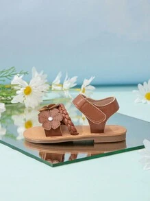 Adorable Infant Sticker Decor Knitted Hook & Loop Flat Sandals
