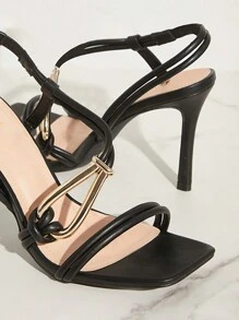 SHUZIA Damen Sandaletten mit quadratischer Zehenpartie, Knöchelriemen und hohem Absatz