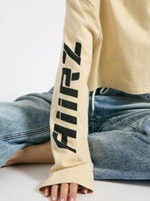 AiiRZ Oversized Long Sleeve Round Neck Crop T-Shirt With Hotfix Graphic