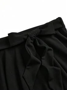 SHEIN Unity 大码女式 A 字裙，带蝴蝶结装饰，休闲简约风格