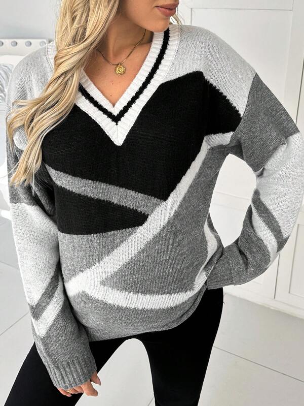 SHEIN Maternity Plain Color Patchwork V-Neck Long Sleeve Casual Sweater, For Winter