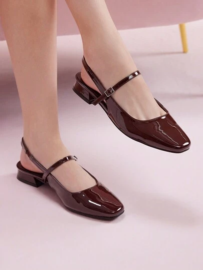 CUCCOO DOLLMOD 咖啡棕色漆皮玛丽珍平底鞋，时尚方头设计，适合圣诞节和新年假期氛围的秋冬女士鞋