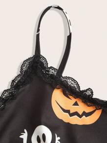 Muchica 2pcs Set: Women Christmas Pattern Ruffle Cami Top And Casual Shorts For Fall/Winter Holiday Party - Black - View 3