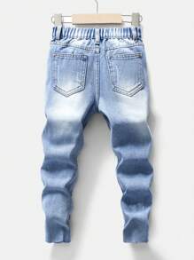 SHEIN Streecool Kids 适合所有季节的年轻男孩休闲日常经典破洞舒适牛仔裤