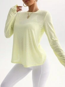 Sovereign Charm Top de sport à manches raglan avec ourlet asymétrique, tee blanc de sport, Top de gymactivewear, débardeur d'entraînement - Jaune citron - Voir 5