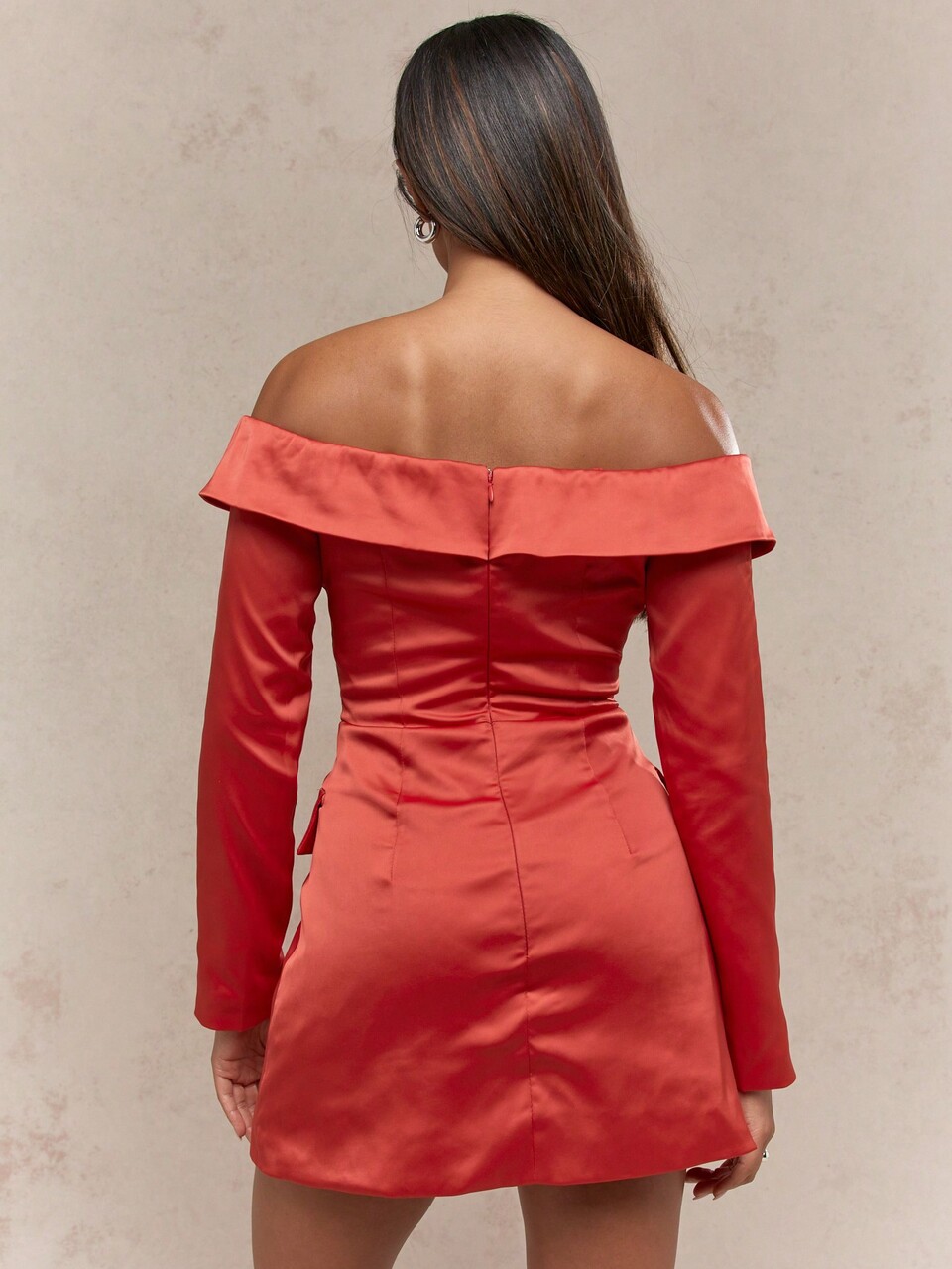 MISSGUIDED Tailored Blazer Mini Dress Long Sleeve Off Shoulder Plunge Front Evening Party Formal Business Professional Pocket Detail