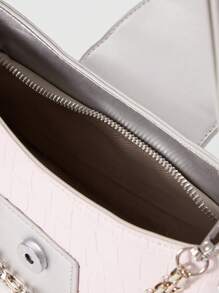 ROMWE Kawaii 时尚拼色铆钉装饰不对称单肩包 - 銀色 - 查看 3