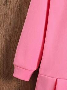 SHEIN 2 Stücke/Set Tween-Mädchen Rüschchen-Applikation besticktes rosa Kapuzenkleid mit 1 Stück Umhängetasche Geschenkset - Pink - Übersicht 4