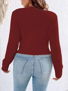 SHEIN Clasi بلوزة تريكو كاجوال بياقة مكشوفة مقصرة مع ثني لطيف، لون المشمش، مقاس كبير للنساء، موسم الخريف/الشتاء