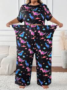 SHEIN CURVE+ Plus Size Color Gradient Dinosaur Short Sleeved Pants Set