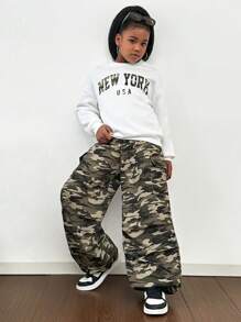 2 Peças/Conjunto Conjunto Casual de Menina Pré-Adolescente com Estampa de Slogan Oversized Térmica Forrada e Calça Cargo com Estampa de Camuflagem - Branco - Visão 6