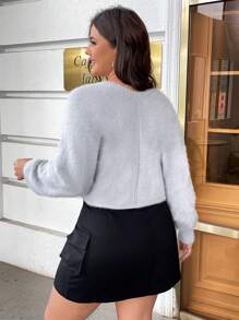 SHEIN EZwear Suéter de punto versátil y sexy de cuello profundo en V para otoño e invierno, tallas grandes