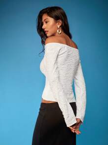 Opulessa Suéter superior de punto texturizado blanco con hombros descubiertos y puños con lazo para mujer - Blanco - Ver 2