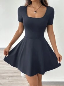 SHEIN EZwear Đầm ngắn tay ngắn cổ vuông dệt kim màu xanh nước biển cho nữ - Màu xanh hải quân - Xem 7