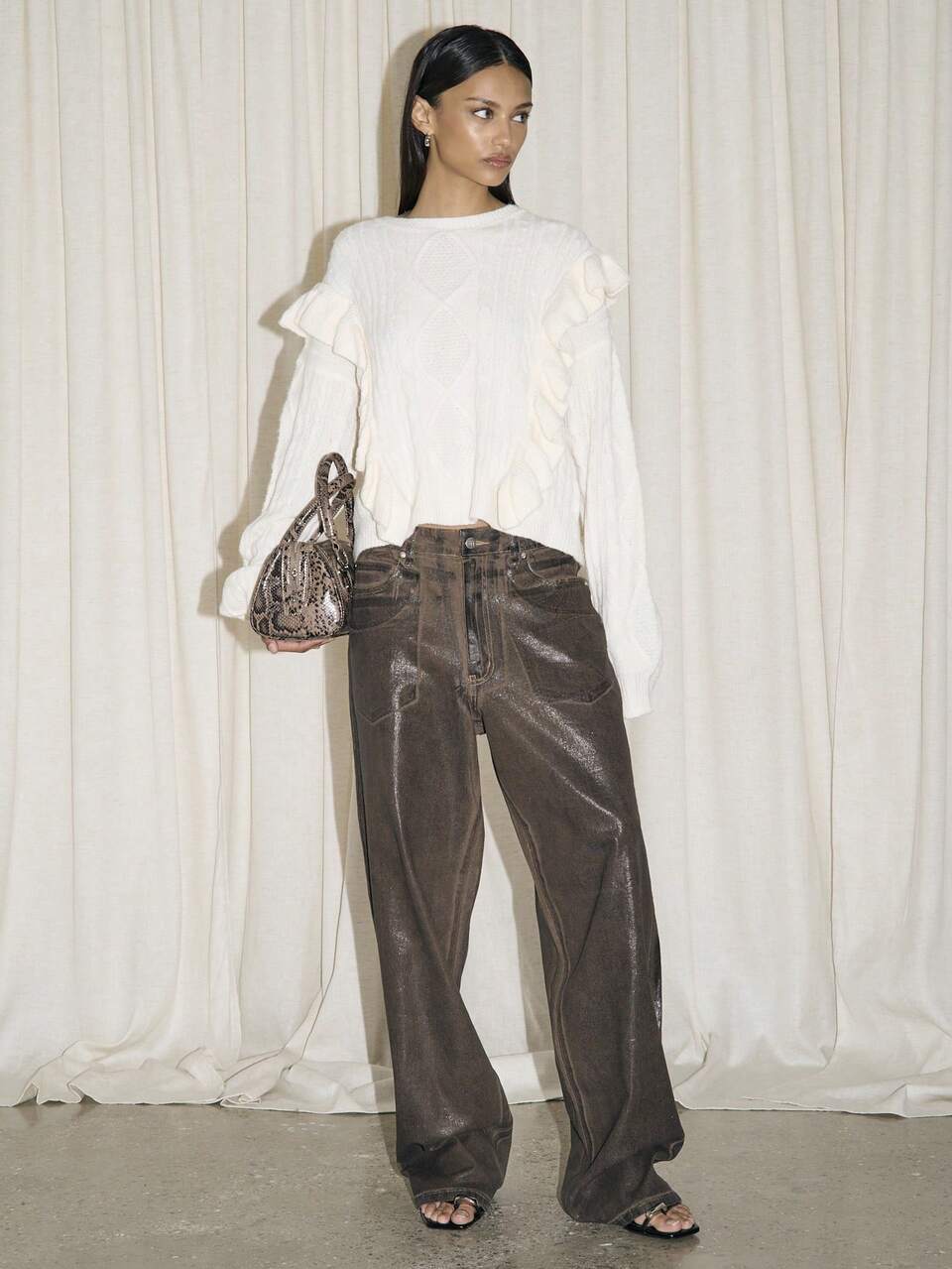 Cable Knit Ruffle Shoulder Pullover Sweater
