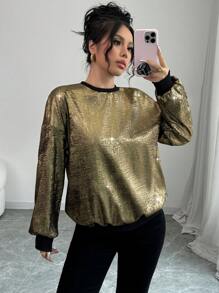 Chiquease 2024秋季新款女士宽松长袖卫衣，金色箔印图案，中长款，适合新年假日派对穿着。 - 金色 - 查看 4