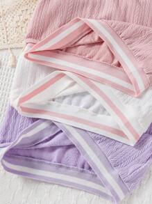 SHEIN 3 件装女婴针织提花心形和蝴蝶结装饰背心套装，休闲英式风格中等重量，适合搭配连衣裙或衬衫作为外套，春秋季 - 彩色 - 查看 3