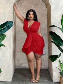 Slaydiva Plus Size Elegant & Party & Dating Form-Fitting Solid Pink Dress With Chest Twist, Ruched Waist And Tie Belt Details, Mini Length, Spring/Summer - Red - View 5