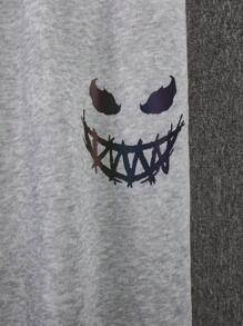 SHEIN 休闲宽松舒适百搭彩色印花连帽运动衫和运动裤套装，加厚羊毛，青少年男孩 - 淺灰色 - 查看 7
