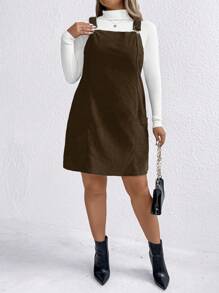 SHEIN LUNE Plus Size Effen Kleur Mouwloze Corduroy Jurk Met Zakken, Dikke Schouderbanden, Geschikt Voor Herfst/Winter