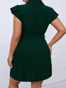 SHEIN Clasi Plus Size Solid Color Button Front False Pocket Minimalist Casual Short Dress