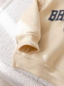 SHEIN Juego de ropa a juego para mamá e hijo: 1 conjunto de sudadera con capucha y pantalones de cintura elástica estampada con letras, con forro de peluche, para niña/niño bebé, para otoño/invierno (se venden 2 conjuntos por separado) - Caqui - Ver 8