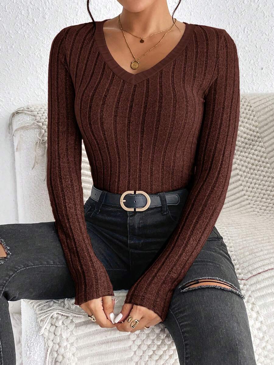 SHEIN Frenchy 女式纯色 V 领长袖罗纹修身 T 恤，秋季 - 咖啡棕 - 查看 1