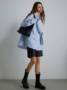 Aveloria Modichic 女士超大男友风格条纹蝴蝶结装饰纽扣衬衫，秋冬季可爱有趣的衬衫 - 彩色 - 查看 5