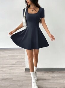 SHEIN EZwear Đầm ngắn tay ngắn cổ vuông dệt kim màu xanh nước biển cho nữ - Màu xanh hải quân - Xem 5