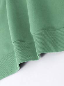 Manfinity Roghcode Sudadera con forro térmico con gráfico de lema y figura para hombre de talla grande - verde menta - Ver 4