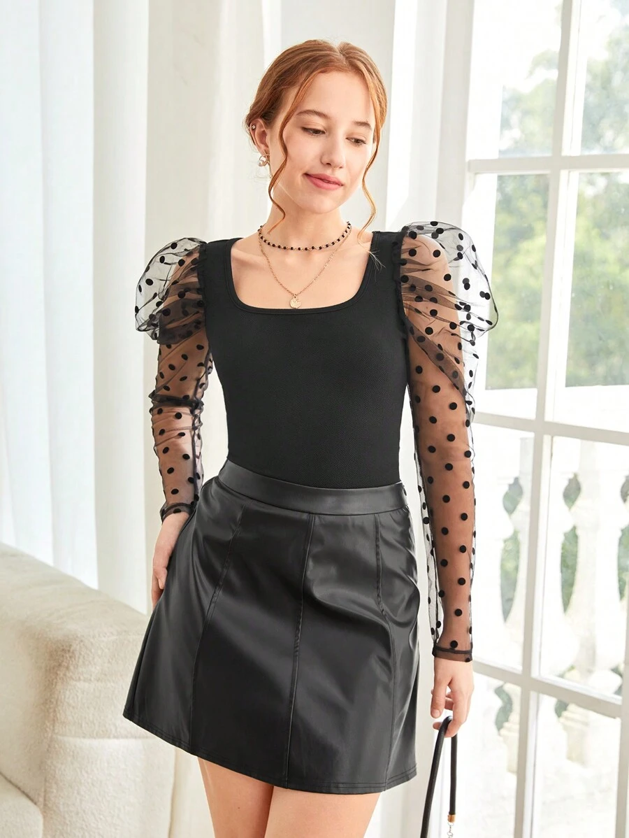 SHEIN Bộ đồ 2 món cho bé gái tuổi teen, áo len tay bồng phối lưới đen tương phản và chân váy thẳng bằng da PU, trang phục đi làm thanh lịch, bộ đồ trở lại trường - màu đen - Xem 1