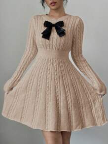 Elenzga 蝴蝶结装饰圆领麻花刺绣休闲长袖毛衣连衣裙 - 杏色 - 查看 4