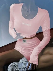 SHEIN Sport Studio 2pcs/Set Printed Top And Sweatpants With Shake Head Car Patch Logo, Sports Suit Gym Set