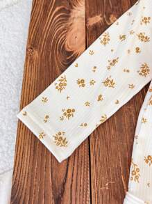 SHEIN 2 Stücke Baby Mädchen Herbst/Winter Lässige bequeme elegante französische Blumen Rüschen Romper Set, hochwertig effektives Outfit, hautfreundlicher weicher Stoff